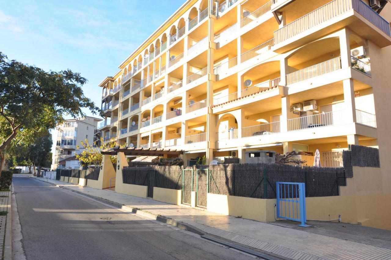 Apartament Rnet - Stella Maris Roses Zewnętrze zdjęcie