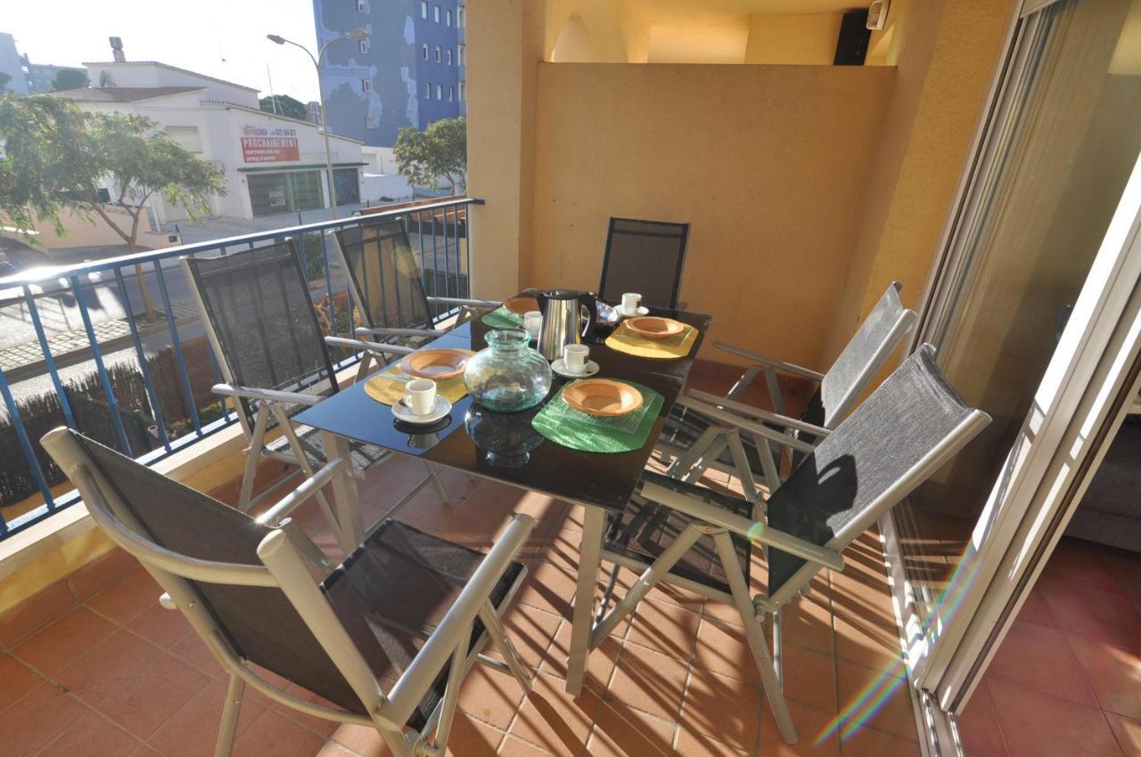 Apartament Rnet - Stella Maris Roses Zewnętrze zdjęcie